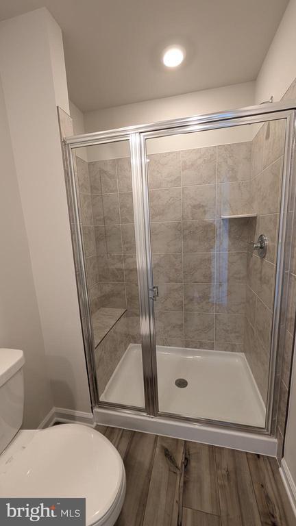 Building Photo - 413 SILVER BIRCH Dr