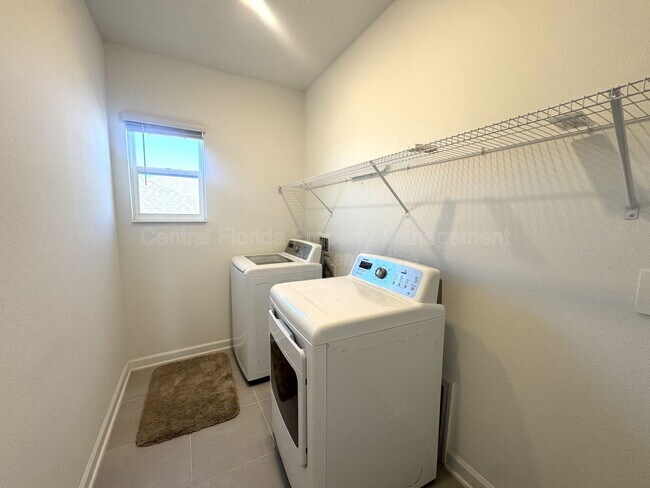 Building Photo - 5774 Stephens Rd