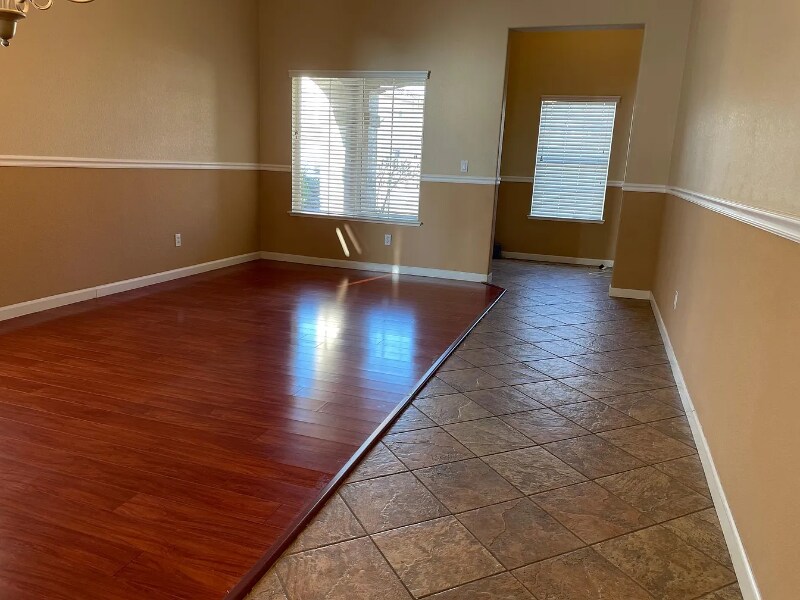 Building Photo - 9649 Anton Oaks Way