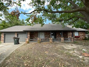 Building Photo - 1421 Pheasant Run Ct