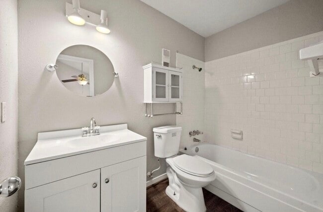 Building Photo - 7736 Challie Ln