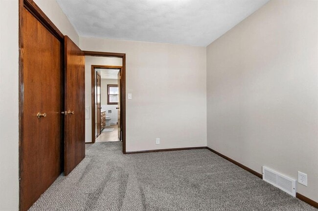 Building Photo - 1730 S Madison St