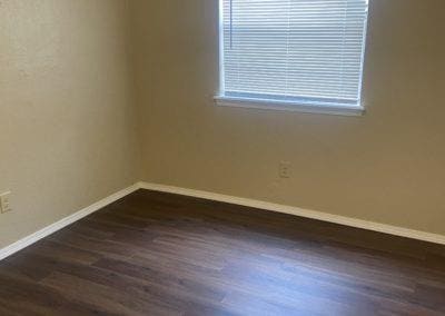 Building Photo - 5509 Shalimar Dr