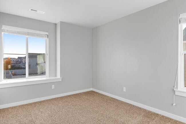 Building Photo - Modern 4-Bedroom Home in Meridian – Spacious Layout + Great Location