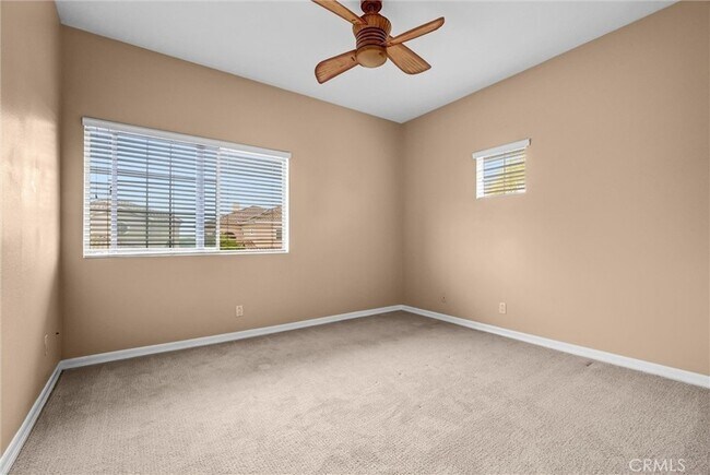 Building Photo - 27131 S Ridge Dr