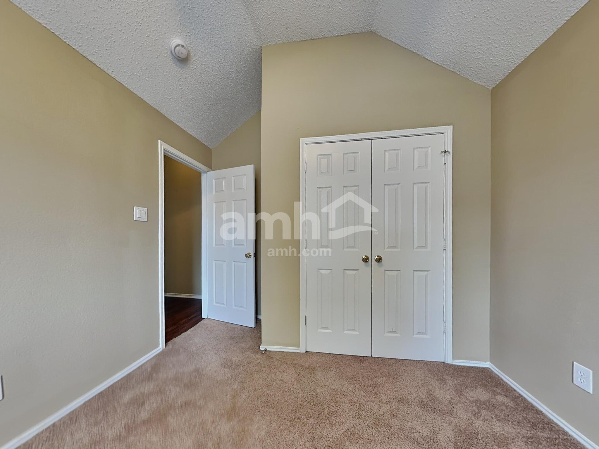 Building Photo - 11601 Wingfield Ln