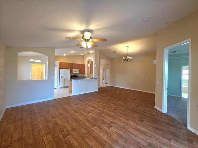 Building Photo - 5465 High Pasture Way