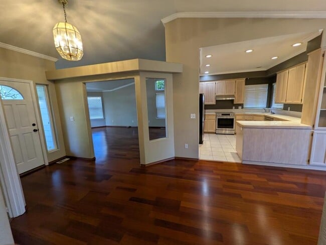 Building Photo - 2111 Garden Valley Way