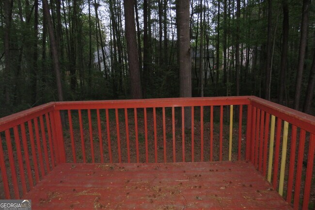 Building Photo - 2060 Bedford Ct