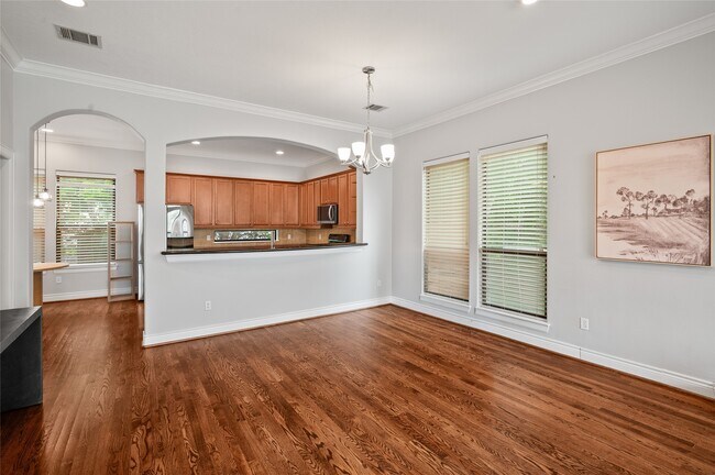 Building Photo - 1409 Rosedale St