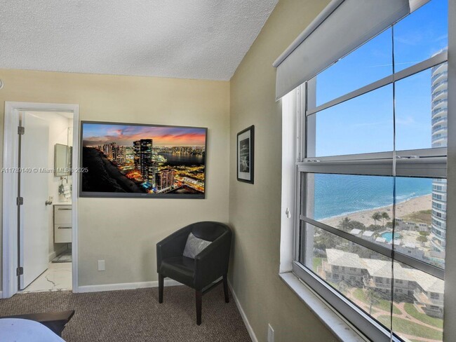 Building Photo - 1500 S Ocean Blvd