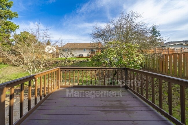 Building Photo - 13410 115th Ave NE