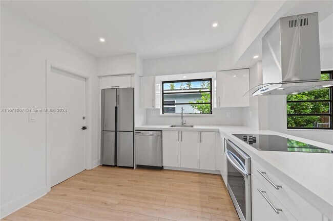 Building Photo - 7525 Adventure Ave