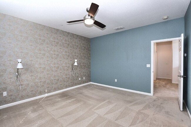 Building Photo - High Demand Park Place Home for Rent!