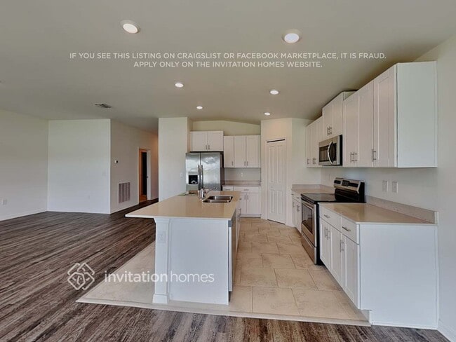 Building Photo - 4268 Palatina Way