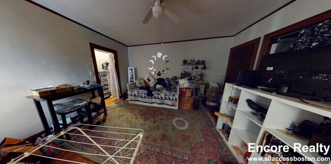 Building Photo - 110 College Ave