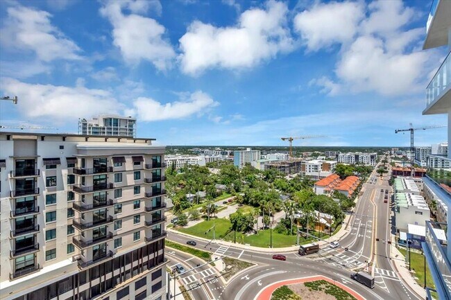 Building Photo - 301 Quay Commons Dr