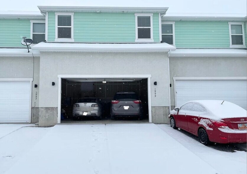 Building Photo - 1999 E Abbey Way