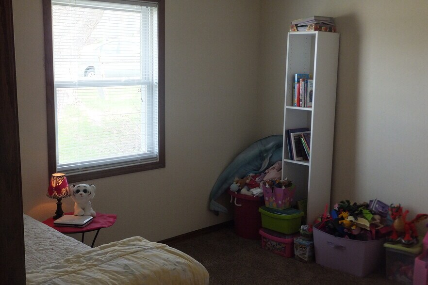 Building Photo - 1525 Jefferson St