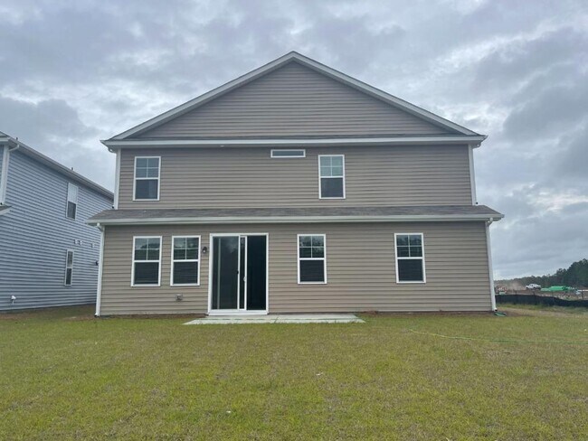 Building Photo - 152 Calhoun Fls Dr