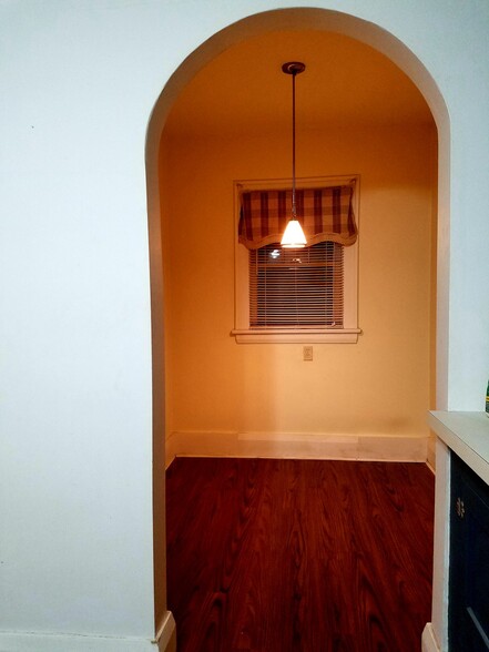 Building Photo - 41 N Brockway Ave