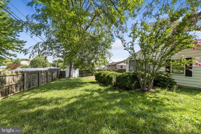 Building Photo - 1317 Cedarwood Dr