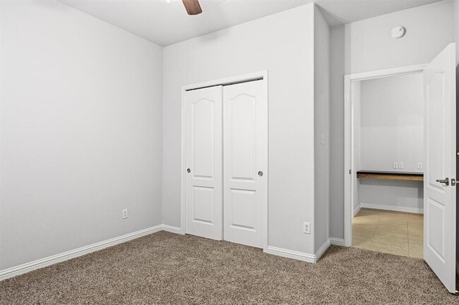 Building Photo - 101 Saddle Ridge Dr