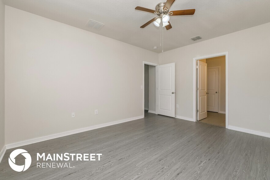 Building Photo - 9538 Highland Ridge Dr