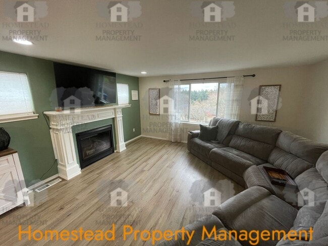 Building Photo - OUTSTANDING SOUTH SALEM LOCATION! HOME WITH A VIEW!