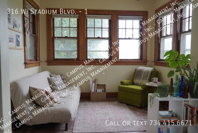 Building Photo - 316 W Stadium Blvd