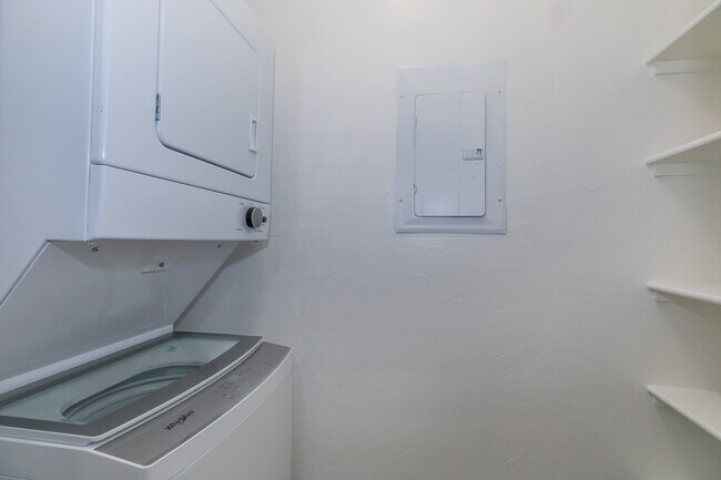 Floorplan - Vertical East Apartments