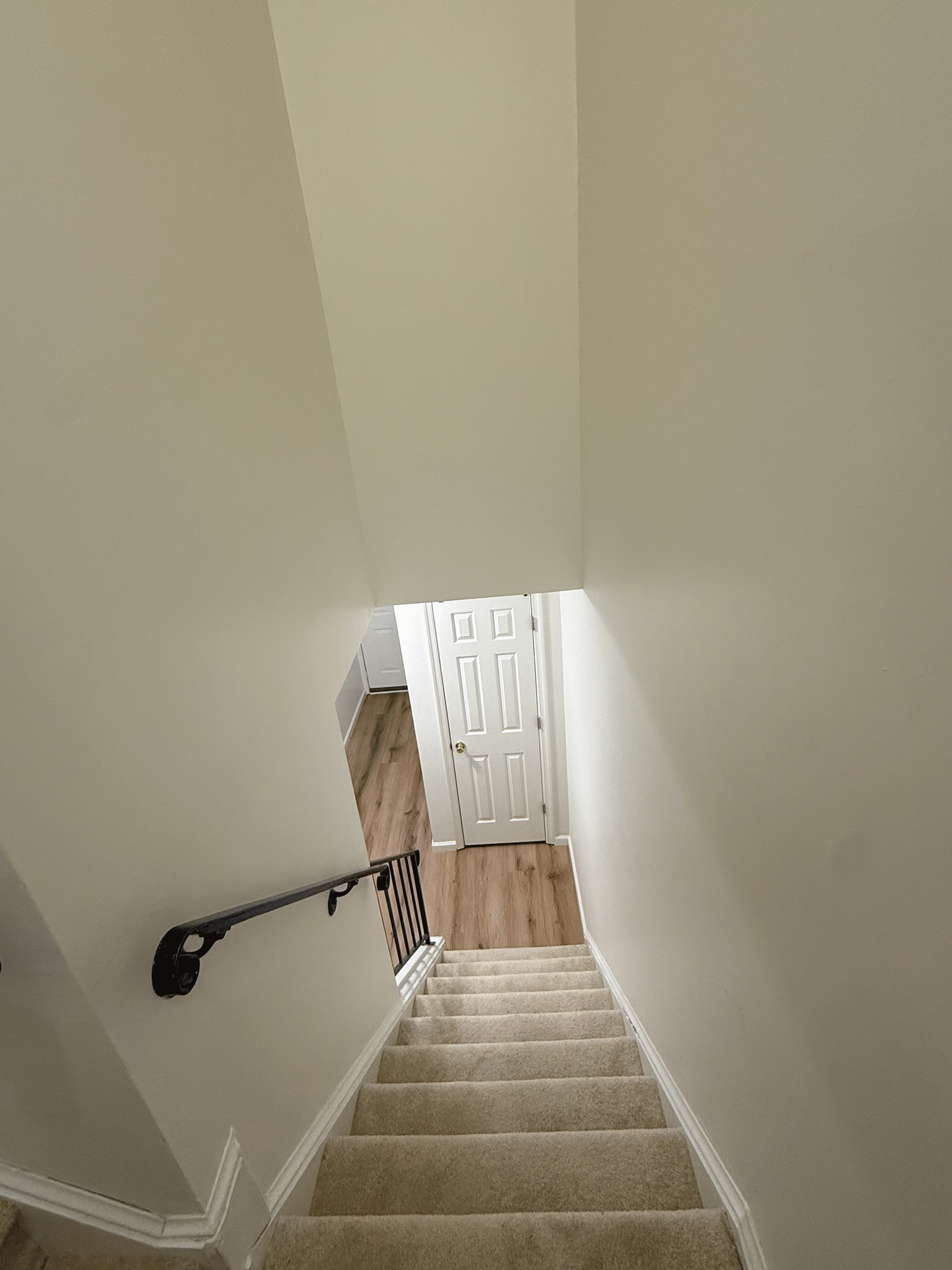 Stairwell into Foyer - 7627 Glenolden Pl