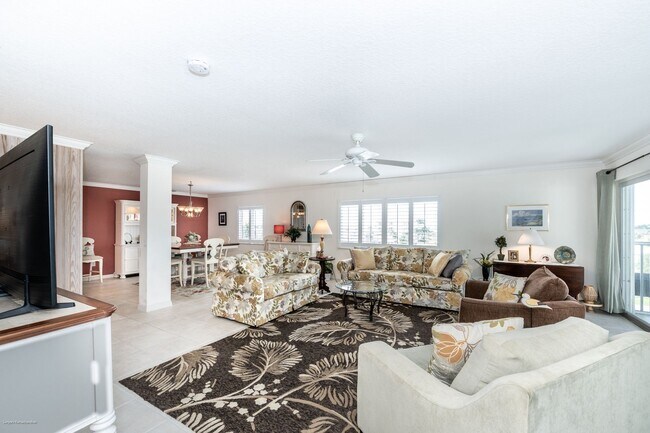 Building Photo - 1477 Park Beach Cir