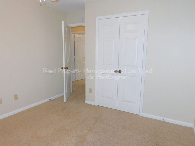 Building Photo - 600 Pecan Ridge Cir