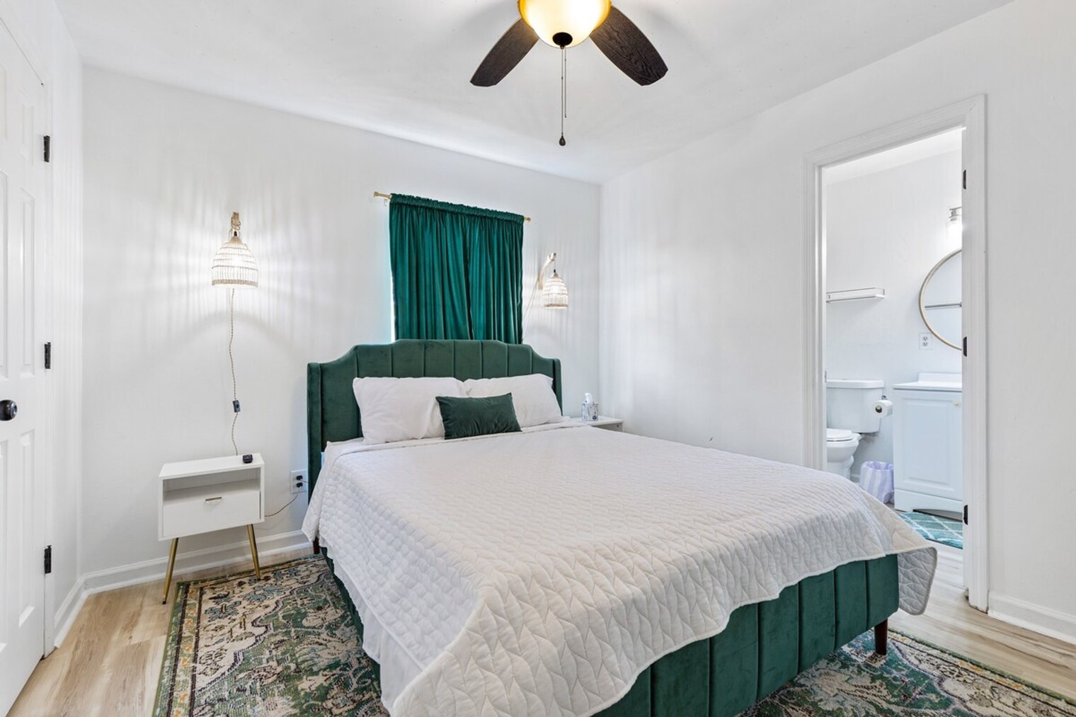 Building Photo - 1335 Nylic St