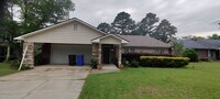 Building Photo - 399 Admiral Dr