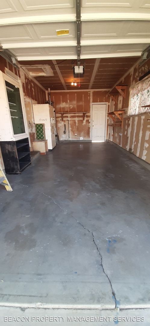 Building Photo - 2 br, 1 bath House - 918 LLOYD STREET