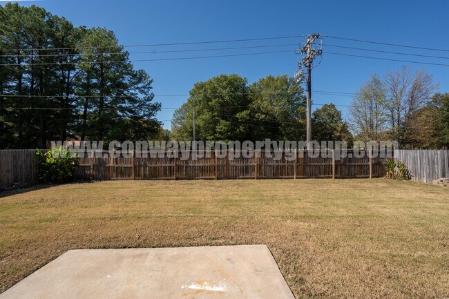 Building Photo - 1125 Wineberry Rd