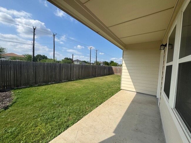 Building Photo - Spacious 4 Bedroom 3 Full Bath home in the Liberte Community!