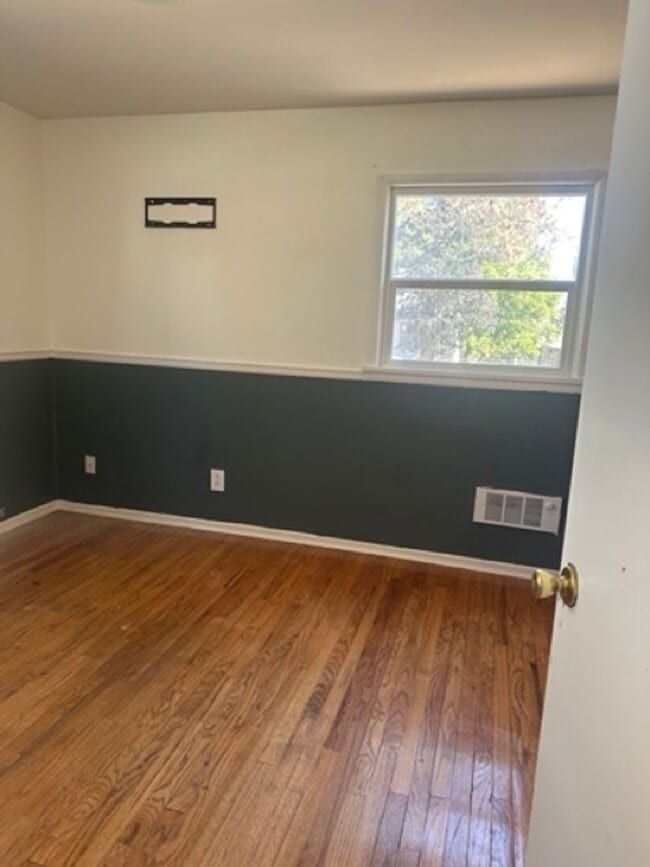 Building Photo - Rancher in Cheney