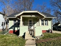 Building Photo - 138 Yale St