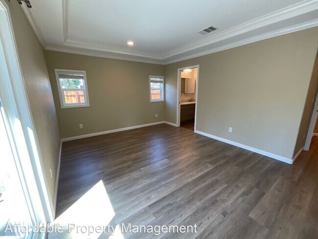 Building Photo - 4 br, 3 bath House - 2820 Donizetti Court