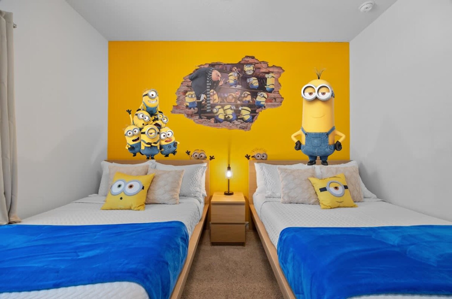 Building Photo - 3210 Gold Ln