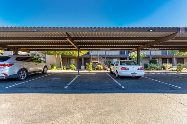 Building Photo - 5995 N 78th St