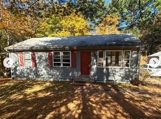 Primary Photo - 110 Logtown Rd