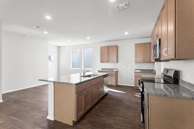 Building Photo - 2711 Totley Rd