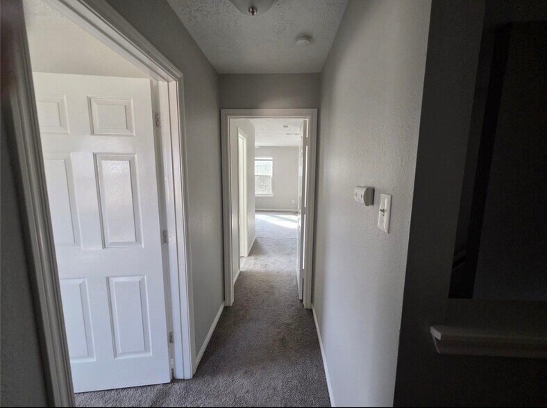 Building Photo - 32018 Annice Ln