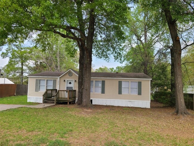 Building Photo - 9622 Oak Hill Dr