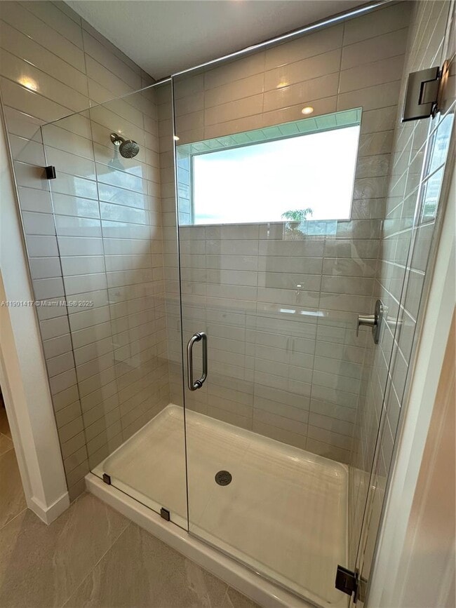 Building Photo - 7262 Lenora Ln