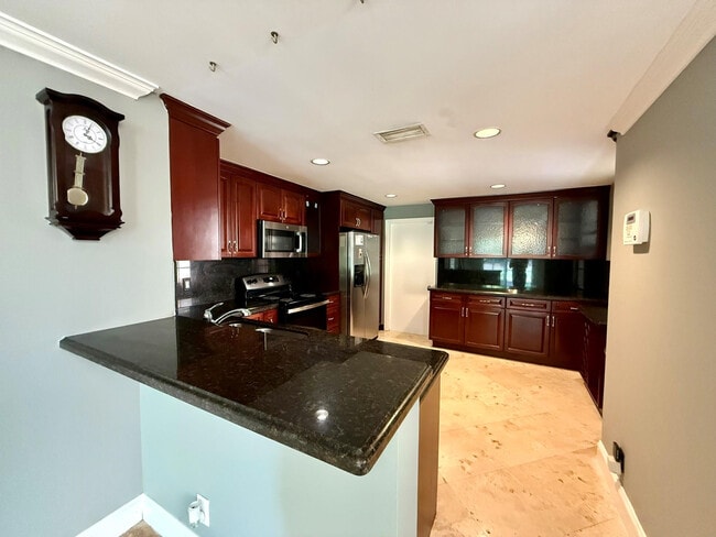 Building Photo - 1402 Veracruz Ln